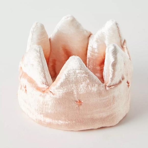 Anthropologie Other - Anthropologie Flower Dyed Velvet Crown
